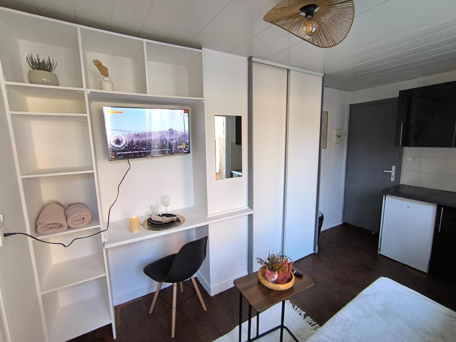 Lerelaisdodile - Confort - Ideal Pro & Couple - Vauban Apartment Lille